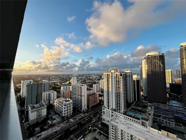Axis at Brickell Village unit 1916-N, Miami, FL 33130 - photo 4