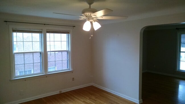 18725 Chagrin Blvd unit UP, Shaker Heights, OH 44122 - photo 6