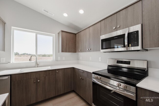 284 N Cranesbill Ave, Kuna, ID 83634 - photo 6