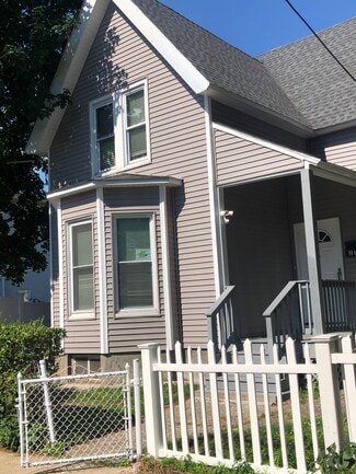 274 Broad St, Bridgeport, CT 06604
