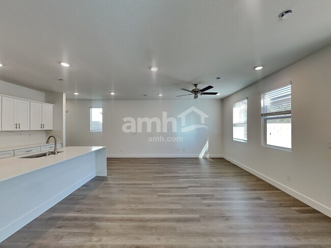 4552 Camden Bridge St, Las Vegas, NV 89147 - photo 7