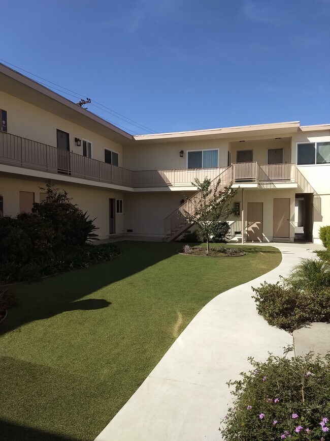 2960 W 235th St unit 13, Torrance, CA 90505 - photo 3