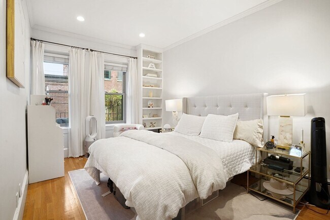 4 Union Park unit 2, Boston, MA 02118 - photo 4