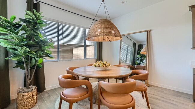 24308 N 167th Ln unit 36033321, Surprise, AZ 85387 - photo 7