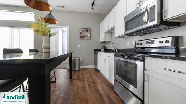 41 E 9th Ave unit 2-208, Columbus, OH 43201 - photo 6