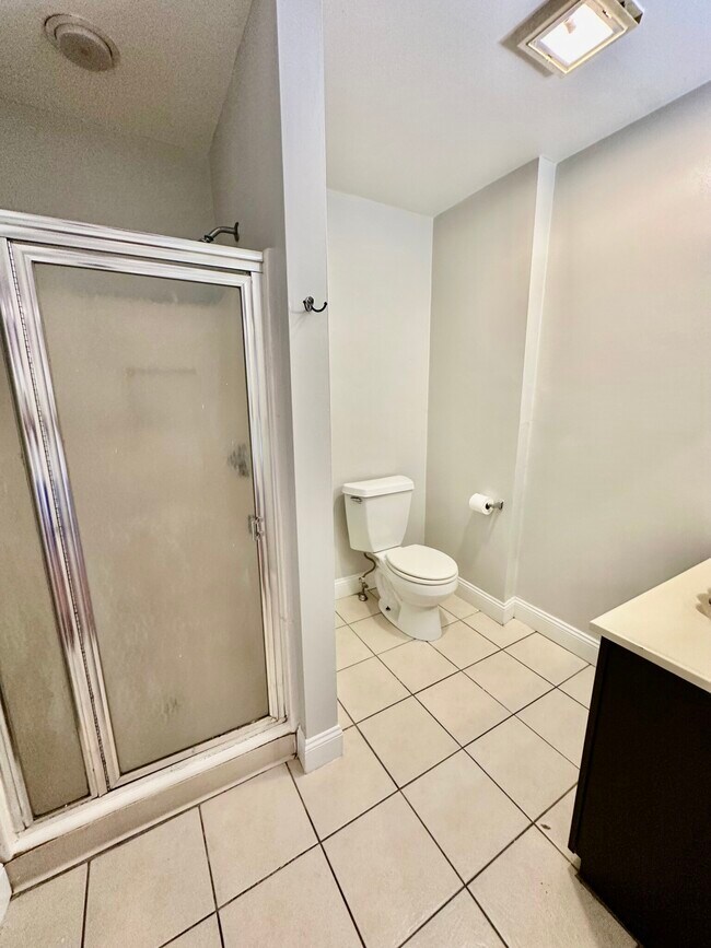 10 Strathmore Rd unit 3, Brookline, MA 02445 - photo 6