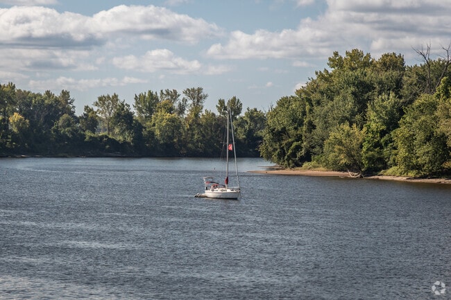 Boating along the Connecticut River is a popular past time in Glastonbury Center.