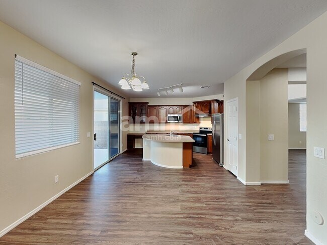 14954 W Charter Oak Rd, Surprise, AZ 85379 - photo 5