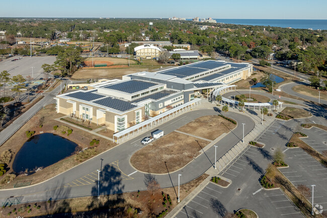 Myrtle Beach Intermediate School prepares students for further education.