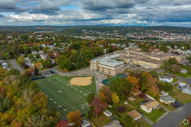 John F. Kennedy High School welcomes students from middle school.