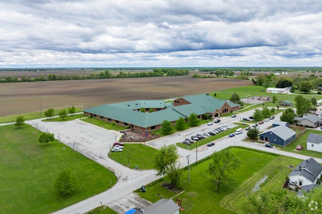 Fayette Elementary Public Elementary School aerial.