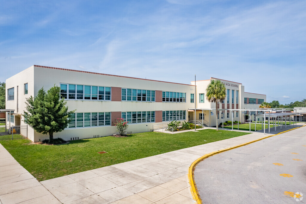 Eustis High School is a public school and home of the Panthers in Lake County.