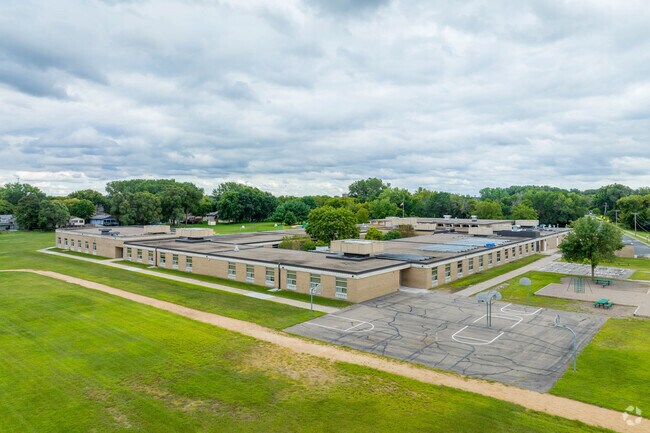 Palmer Lake Elementary enrolls 72% of students who are economically disadvantaged.