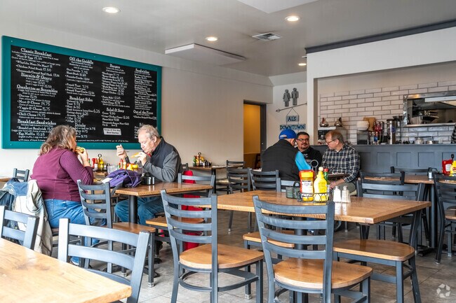 Come to Main Street in Ferndale and enjoy delicious food and drinks as well as shopping.