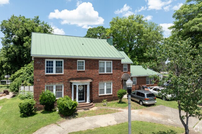 Admire a colonial style house in Arlington-West End.