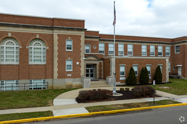 Forest Elementary School teaches students in K-5.