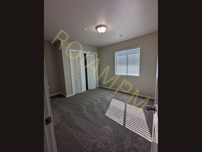 1215 S Eisenhower St, Jerome, ID 83338 - photo 7