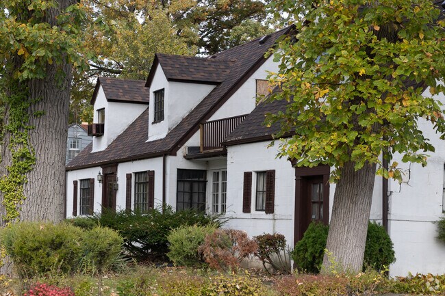 Anthony Wayne has gorgeous tree shaded homes with colonial revival style architecture.