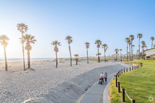Locals to the Cal-Gisler area are 5 miles from Oxnard's beaches.