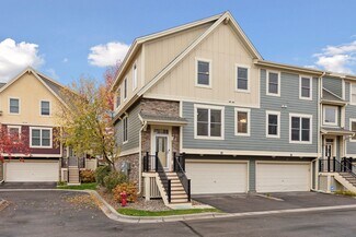 10749 Falling Water Ln, Woodbury, MN 55129