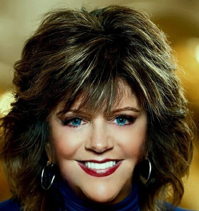 Claire Schwartz