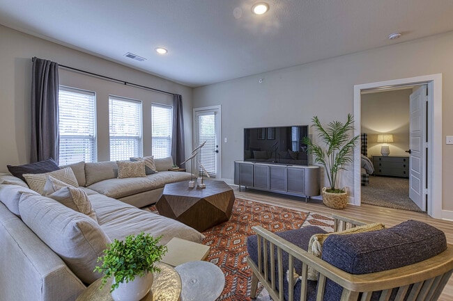 Encore, Belton, MO 64012 - photo 3