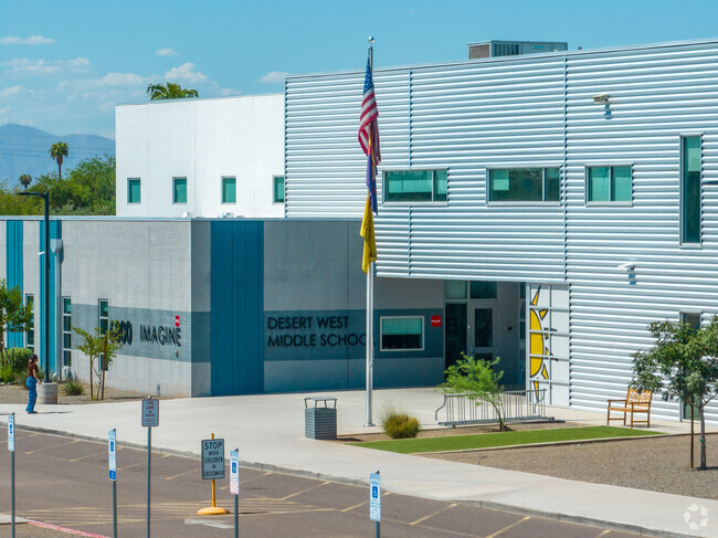 Imagine Desert West Middle School