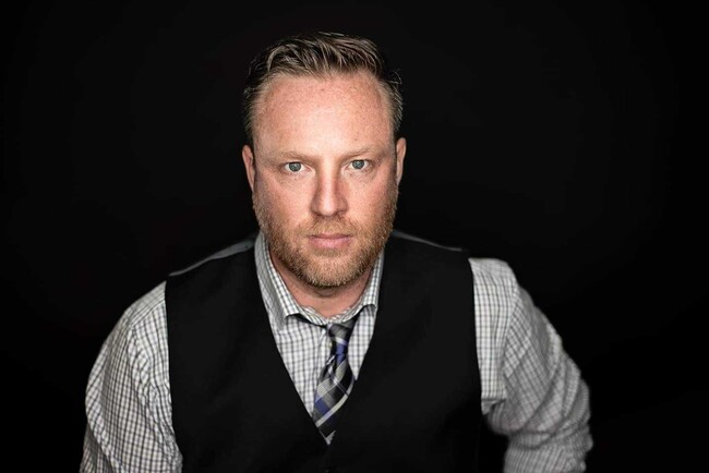 Agent Photo