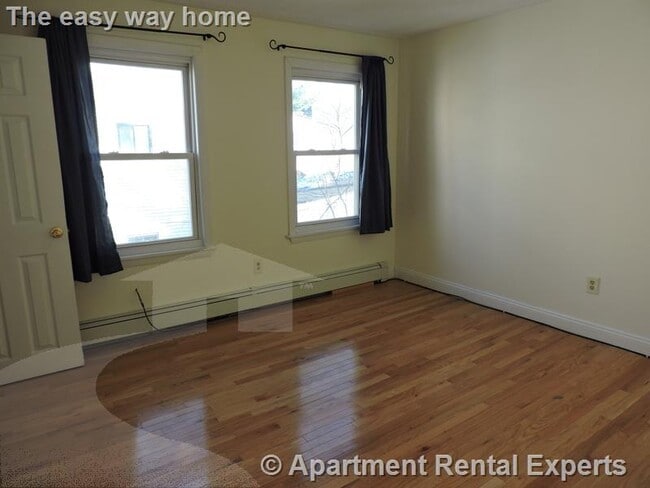 17 Pine St unit 1, Cambridge, MA 02139 - photo 3