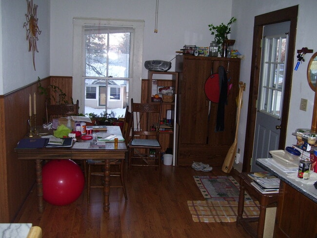 333 Washington Ave unit Lower, Stevens Point, WI 54481 - photo 4