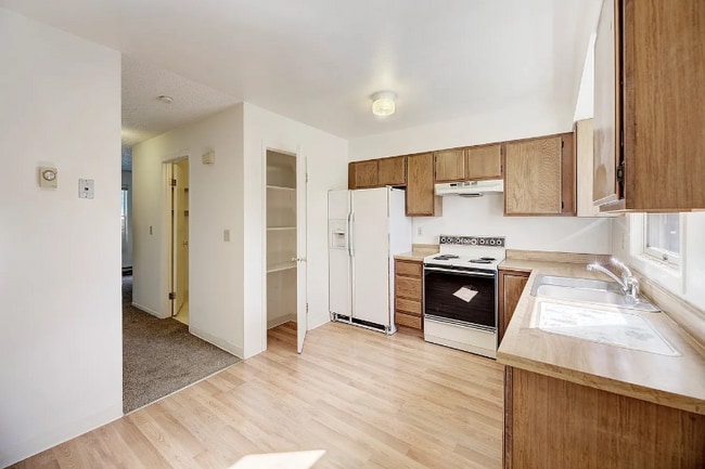 923 Hialeah St, Helena, MT 59601 - photo 7