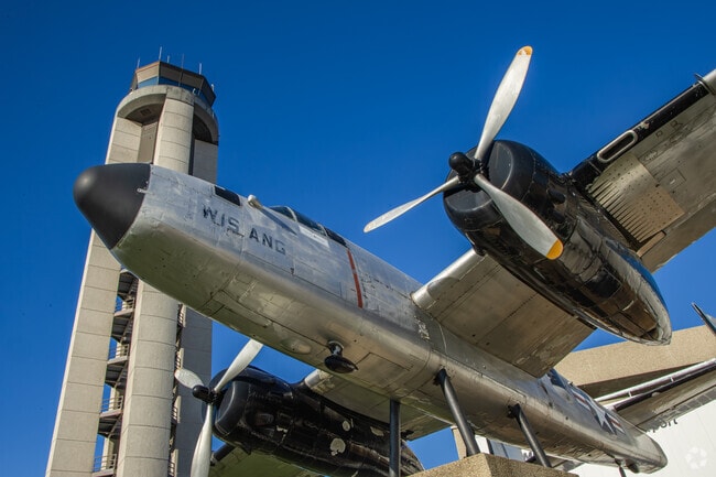 Copernicus Park residents are just 2 miles from Milwaukee Mitchell International Airport.