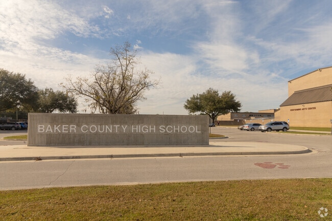 Baker County Senior High School provides education in the neighborhood of 
Sanderson.