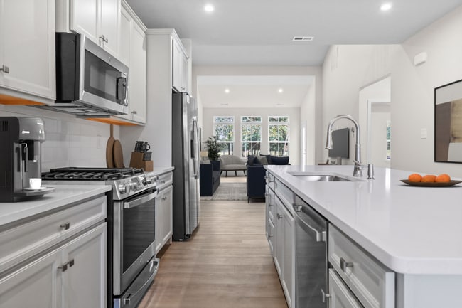 1102 Jesse Dr, Somers Point, NJ 08244 - photo 4