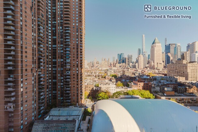 450 W 42nd St unit FL17-ID1610, New York, NY 10036 - photo 5