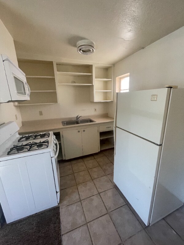187 W Center St unit 8, Pima, AZ 85543 - photo 4