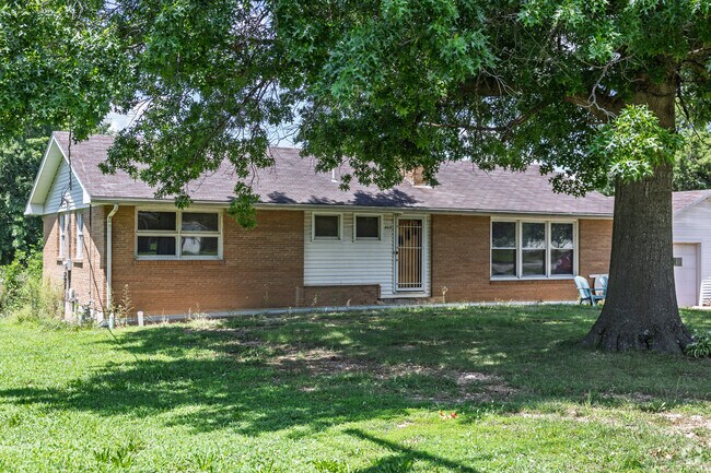 Ranch homes in Stover come in a variety of sizes and layouts.
