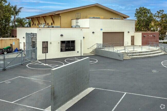 The courtyard of the Ada W. Harris Elementary in Encinitas.