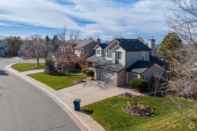 There are lots of homes with three-car garages in Smoky Ridge.