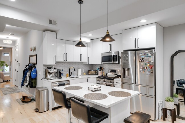 287 Webster Ave, Jersey City, NJ 07307 - photo 4