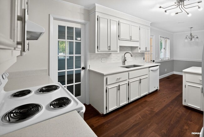 4 Martha Ct, Sumter, SC 29150 - photo 2