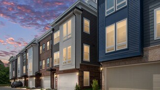 10584 Red Oak St, Fairfax, VA 22030