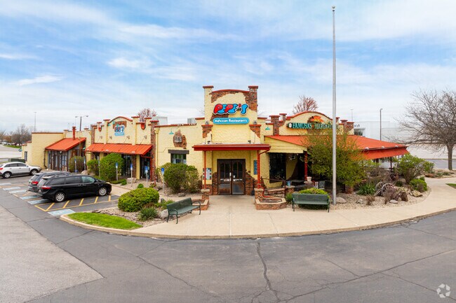 Pepe's Mexican Restaurant is a lively local mainstay near the mall where servers celebrate birthdays with a song. Cambridge Estates locals enjoy a margarita and an $11 taco dinner underneath the rainbow string lights.
