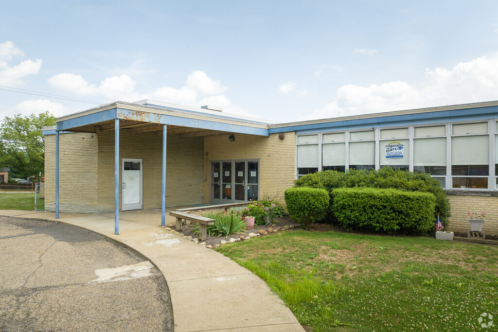 Cheswick Christian Academy is an above average, private, Christian school located in Cheswick.