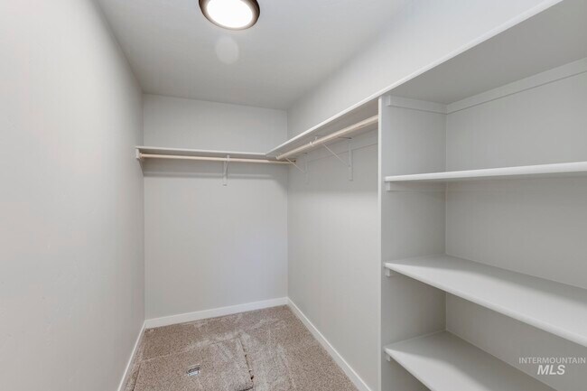 2558 W Fallon Loop, Nampa, ID 83651 - photo 6