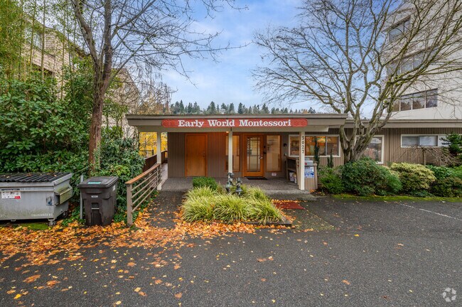 Early World Montessori.