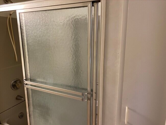 291 Newbury St unit 3R, Boston, MA 02115 - photo 6