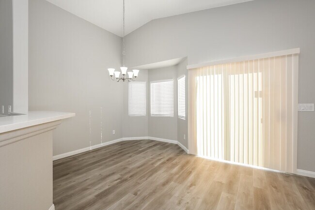 1417 Iris Kelly Ave, North Las Vegas, NV 89081 - photo 4