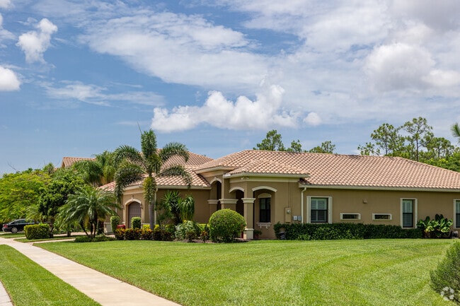 Riverstone homes are predominantly single-family units on parceled lots.