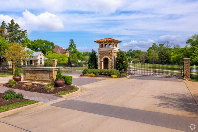 Terra Bella is an elegant, gated community with twenty-eight fabulous estate homes in Westlake.